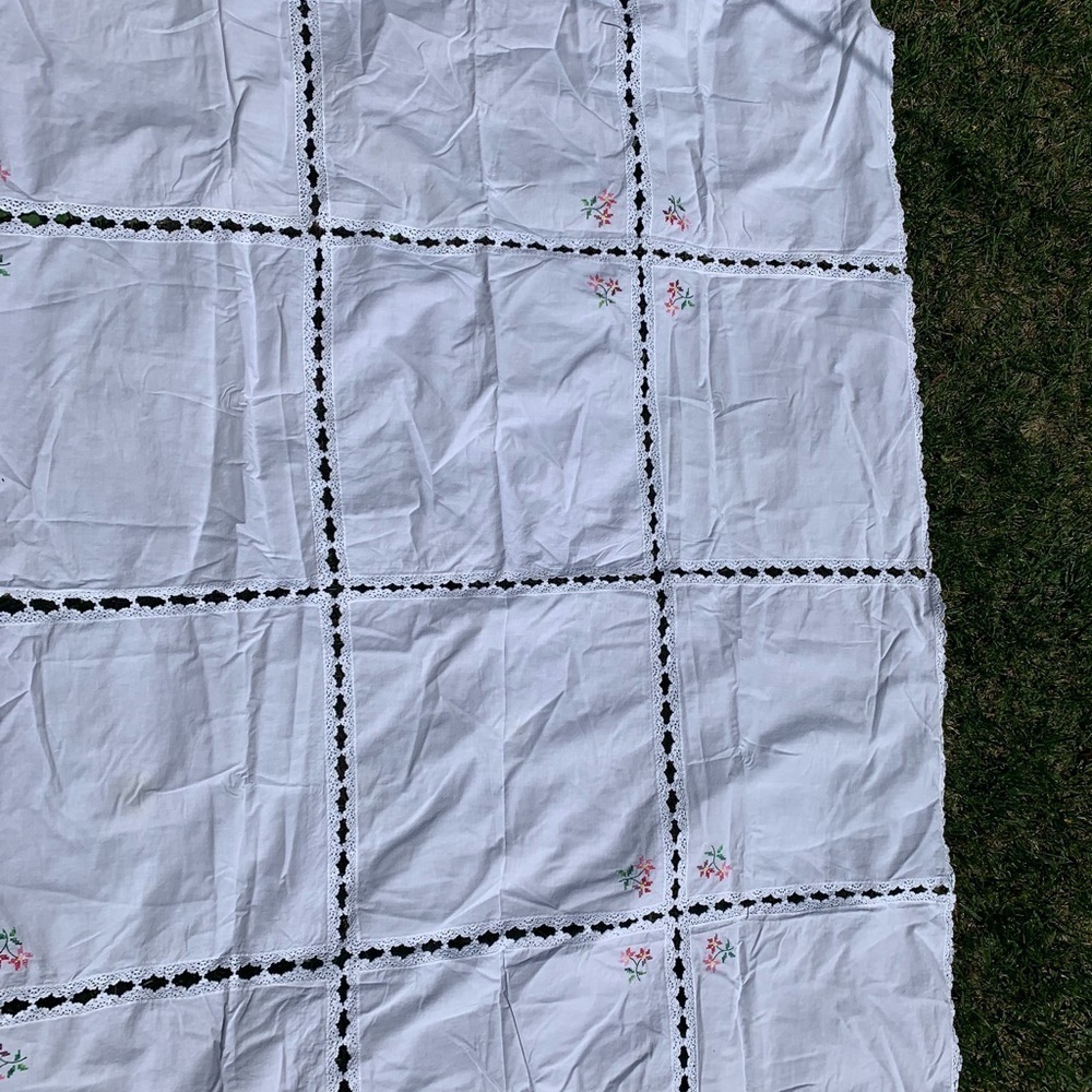 Table cloths - Picture 6 of 7